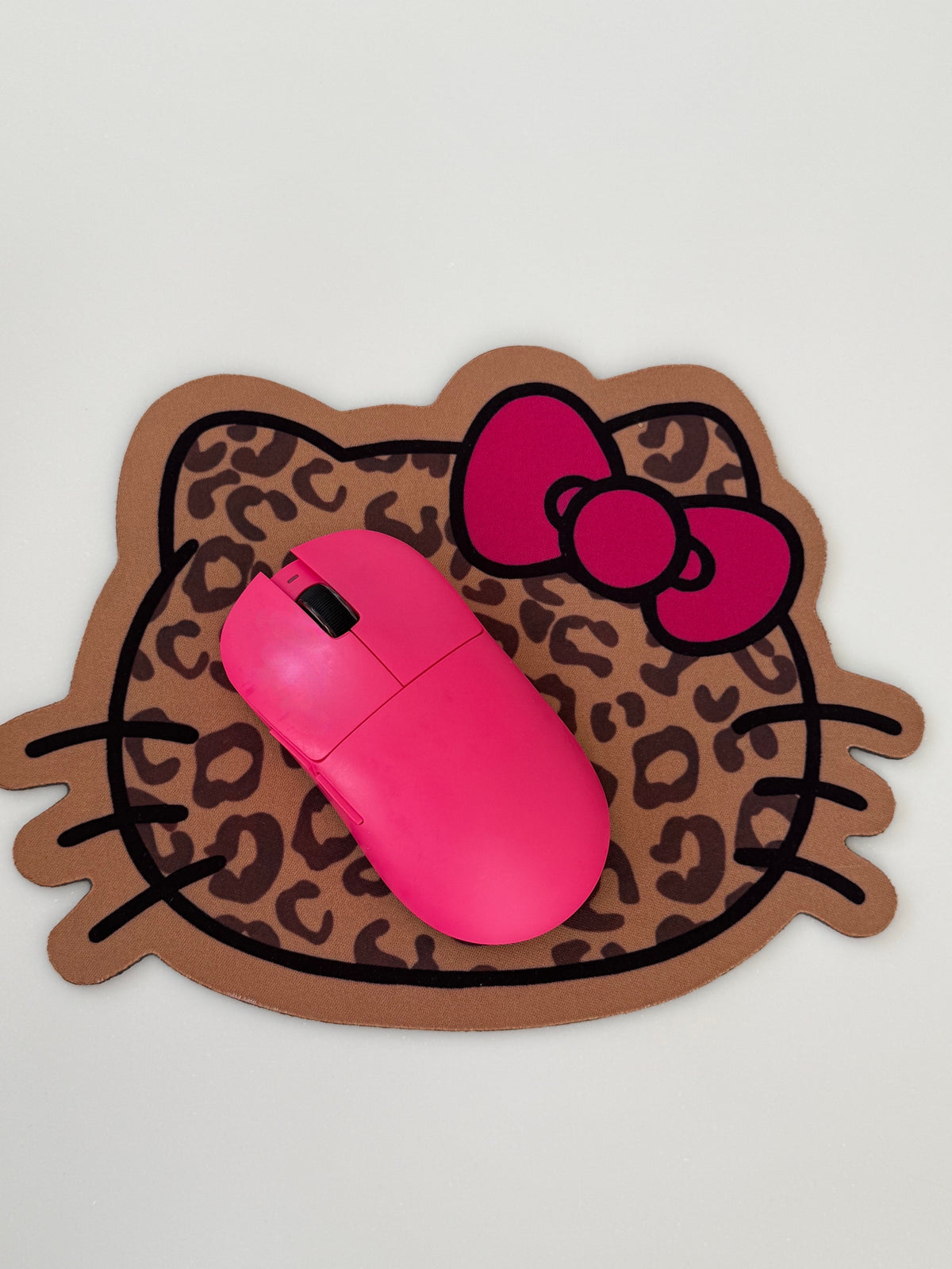 Tanned Kitty Mouse Pad ♡ Retro Desk Esse